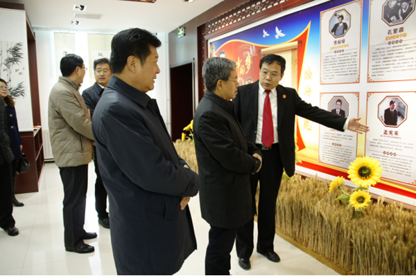 李彦凯院长在基层法院宣讲党的十八届六中全会精神